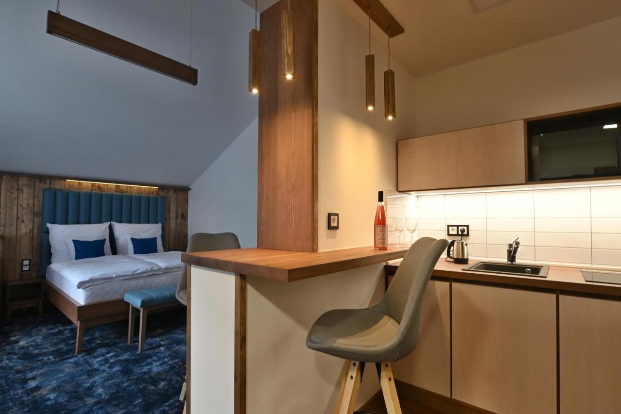 Apartmány Spessart Chomutov Exterior foto